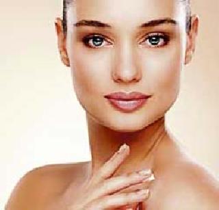 Face-to-face glow | चेह-याला ग्लो हवा ! Face-to-face glow | चेह-याला ग्लो हवा !