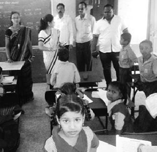 Ulhasnagar Municipal School Displacement | उल्हासनगर महापालिका शाळांची दुरवस्था