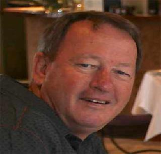 Walsh resigns | वॉल्श यांचा राजीनामा