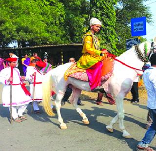 All will get equal justice: Vishnu Sawara | सर्वाना समान न्याय मिळवून देणार- विष्णू सवरा All will get equal justice: Vishnu Sawara | सर्वाना समान न्याय मिळवून देणार- विष्णू सवरा