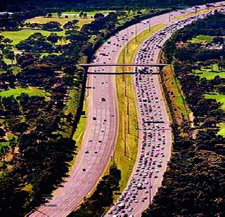 The Suhart Trieri route is technically inaccessible | सुसाट तिहेरी मार्गाचा तांत्रिक तिढा सुटला