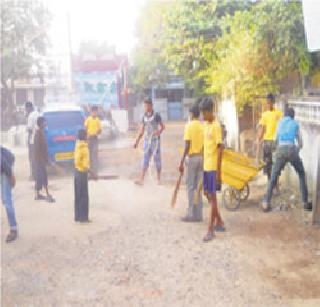 Made inaccurate contribution | झाल्या लखलखीत वाटा Made inaccurate contribution | झाल्या लखलखीत वाटा