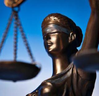 Ineligible to practice despite completing LLB! | एलएलबी पूर्ण करूनही वकिली करण्यास अपात्र!