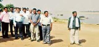 Give proper remuneration to farmers in the bad area - Devrao Holi | बुडीत क्षेत्रातील शेतकऱ्यांना योग्य मोबदला द्या - देवराव होळी Give proper remuneration to farmers in the bad area - Devrao Holi | बुडीत क्षेत्रातील शेतकऱ्यांना योग्य मोबदला द्या - देवराव होळी