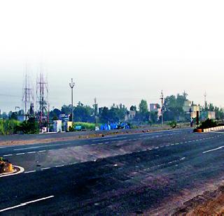 Dudal No 3's U-turn is due to the daybreak | डाळज नं 3 चा यू-टर्न ठरतोय कर्दनकाळ Dudal No 3's U-turn is due to the daybreak | डाळज नं 3 चा यू-टर्न ठरतोय कर्दनकाळ