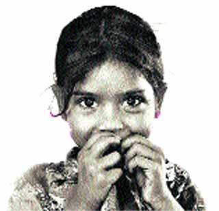 'Sukanya' lost in papers | कागदपत्रांच्या गर्दीत हरविली ‘सुकन्या’