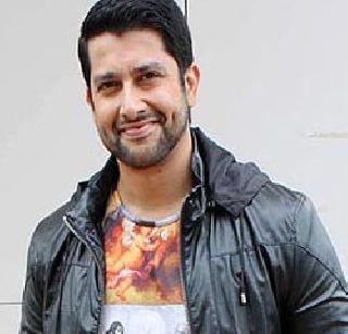 Aftab took the place of Cool Ritesh | कूल रितेशची जागा घेतली आफताबने Aftab took the place of Cool Ritesh | कूल रितेशची जागा घेतली आफताबने