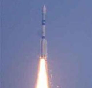 Successful launch of GSAT 16 | जीसॅट १६ चे यशस्वी प्रक्षेपण Successful launch of GSAT 16 | जीसॅट १६ चे यशस्वी प्रक्षेपण