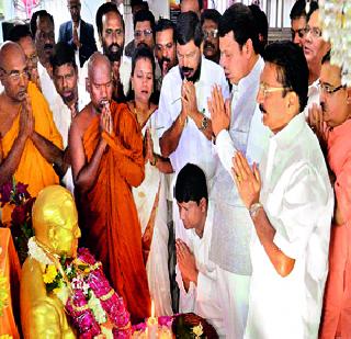 Bhimasagarra Sprinkle on Chaityabhoomi | चैत्यभूमीवर भीमसागराला उधाण Bhimasagarra Sprinkle on Chaityabhoomi | चैत्यभूमीवर भीमसागराला उधाण