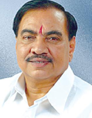 Complaint against Khadseen's 'Bolbatchchigagiri' verdict | खडसेंच्या ‘बोलबच्चनगिरी’ची पक्षश्रेष्ठींकडे तक्रार