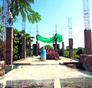 Twelve-century temple neglected | बाराव्या शतकातील मंदिर दुर्लक्षित