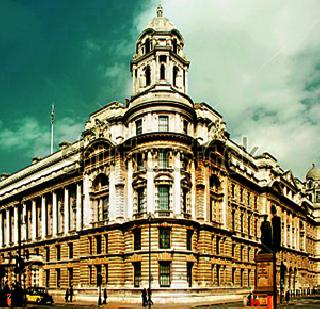 The Hinduja Group took the historic building in London | हिंदुजा समूहाने घेतली लंडनमधील ऐतिहासिक इमारत
