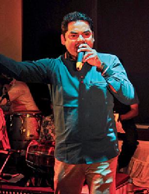 Neither do you come after you ... | न फनकार तुझसा तेरे बाद आया... Neither do you come after you ... | न फनकार तुझसा तेरे बाद आया...