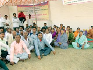 Nothing much; Give back our work! | जास्त काहीच नाही; आमचे काम परत द्या! Nothing much; Give back our work! | जास्त काहीच नाही; आमचे काम परत द्या!