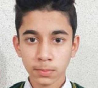 And because of the alarm clock, he escaped from terrorist attacks ... | अन् अलार्म क्लॉकमुळे तो दहशतवादी हल्ल्यातून बचावला... And because of the alarm clock, he escaped from terrorist attacks ... | अन् अलार्म क्लॉकमुळे तो दहशतवादी हल्ल्यातून बचावला...