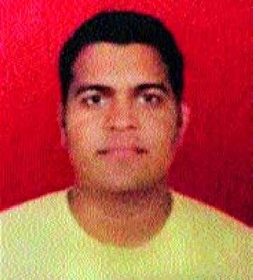 Indore poisoning leads to death of both | इंदोरेत विषबाधेने दोघांचा मृत्यू Indore poisoning leads to death of both | इंदोरेत विषबाधेने दोघांचा मृत्यू