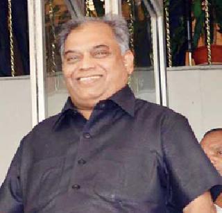 Ten lakhs left the car in the elections | १० लाख घेऊन निवडणुकीत गाडी सोडली