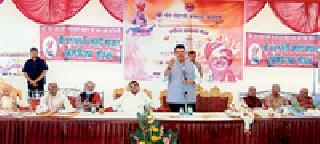 Let's speed up the work of Santaji | संताजी स्मारकाच्या कामाला गती देणार