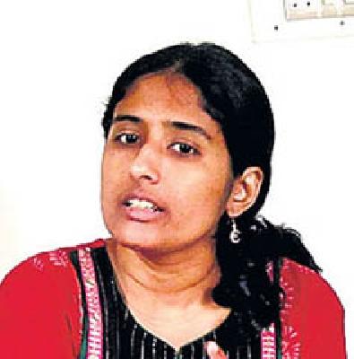 Since there is no law on the issue of consolidation, it is difficult for the survivors to stay alive | वाळीत प्रकरण रोखणारा कायदाच नसल्याने वाळीतग्रस्तांचे जगणे कठीण