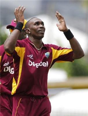 Bravo pulls off captaincy | कर्णधारपदावरून ब्राव्होची उचलबांगडी