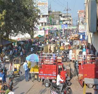 Encroachment in the city of Akola was like '!' | अकोला शहरात अतिक्रमण ‘जैसे थे’!