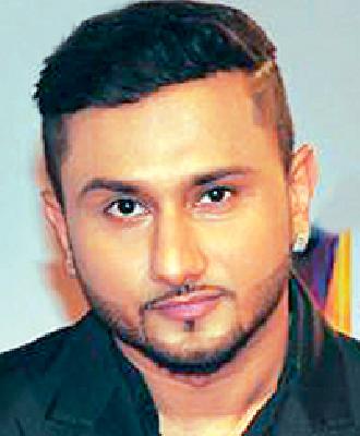 Honey Singh gets temporary anticipatory bail | हनीसिंगला तात्पुरता अटकपूर्व जामीन