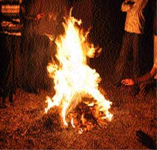 The hail of the atmosphere increased | वातावरणातील गारठा वाढला