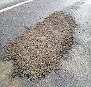 Rickshaw-filled potholes filled with tempo! | रिक्षा-टेम्पोवाल्यांनी भरले रस्त्यावरचे खड्डे!