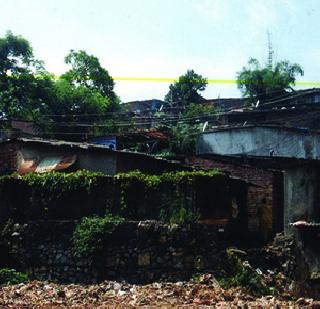 The villagers struggle at two levels | ग्रामस्थांचा दोन स्तरांवर संघर्ष The villagers struggle at two levels | ग्रामस्थांचा दोन स्तरांवर संघर्ष