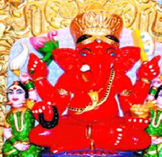 On the first day, Siddhivinayak Darshan starts from the morning of Savvatin | पहिल्या दिवशी सिद्धिविनायकाचे दर्शन पहाटे सव्वातीनपासून