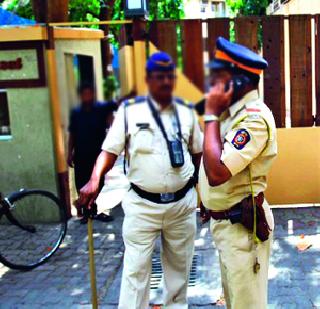 Police rebellion broke out | पोलीस दलातील बंडाचा डाव उधळला Police rebellion broke out | पोलीस दलातील बंडाचा डाव उधळला