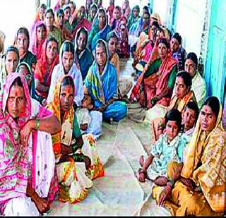 The battle of Ranaragini for the emancipation | दास्यमुक्तीसाठी रणरागिणींचा लढा The battle of Ranaragini for the emancipation | दास्यमुक्तीसाठी रणरागिणींचा लढा