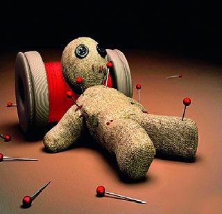 The law was made, but there were no errors | कायदा झाला, पण त्रुटी आहेतच