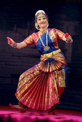 Arangitram: | अरंगेत्रम : Arangitram: | अरंगेत्रम :