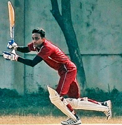 Lokmat in the semi-finals | लोकमतची उपांत्य फेरीत धडक Lokmat in the semi-finals | लोकमतची उपांत्य फेरीत धडक