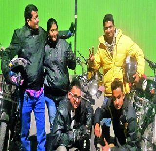 'Worldiest Fest Riders' book by 'Free Sol group' | ‘फ्री सोल ग्रुप’ला ‘वर्ल्डस्टे फेस्ट रायडर्स’ किताब 'Worldiest Fest Riders' book by 'Free Sol group' | ‘फ्री सोल ग्रुप’ला ‘वर्ल्डस्टे फेस्ट रायडर्स’ किताब