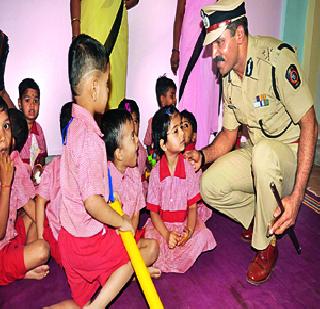 Anganwadi in the railway colony | रेल्वे वसाहतीत अंगणवाडी Anganwadi in the railway colony | रेल्वे वसाहतीत अंगणवाडी