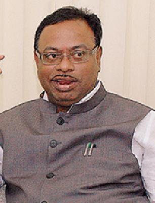 Special cell for employment enrollment of children of project-affected children | प्रकल्पबाधितांच्या मुलांच्या रोजगार नावनोंदणीसाठी विशेष कक्ष Special cell for employment enrollment of children of project-affected children | प्रकल्पबाधितांच्या मुलांच्या रोजगार नावनोंदणीसाठी विशेष कक्ष