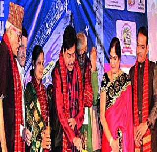 Everyone was silent | सर्वजण झाले खामोश