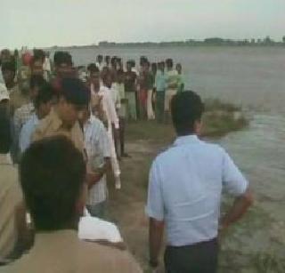 100 dead in Ganges | गंगेत शंभरावर मृतदेह 100 dead in Ganges | गंगेत शंभरावर मृतदेह