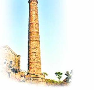 The way of mill workers' houses was blocked | गिरणी कामगारांच्या घरांचा मार्ग अडला