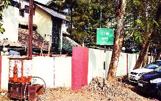 Where to whistle, where to whip up times | कोठे धसका, कोठे बार फुसका