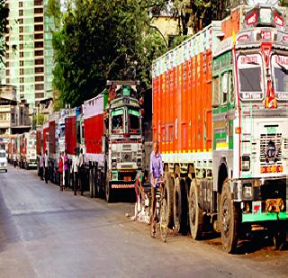 Failure to make plans to blow up the drivers | नियोजनातील चुकांचा वाहनधारकांना फटका