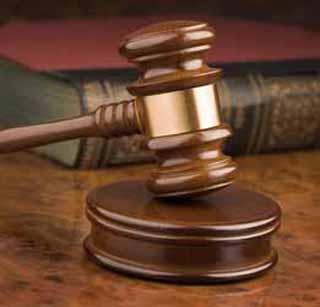 Accused robbery case | घरफोडीप्रकरणी आरोपीस कोठडी