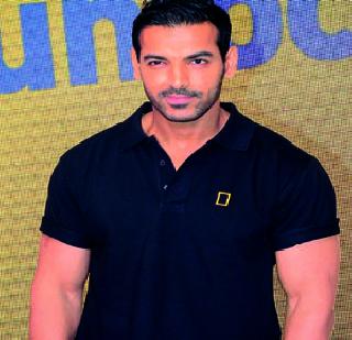 John 'personal trainer' | जॉन ‘पर्सनल ट्रेनर’