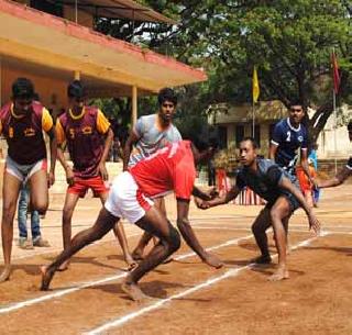 7 sportsmen in the Kabaddi competition | राष्ट्रीय कबड्डी स्पर्धेत अकोल्याचे ७ खेळाडू 7 sportsmen in the Kabaddi competition | राष्ट्रीय कबड्डी स्पर्धेत अकोल्याचे ७ खेळाडू