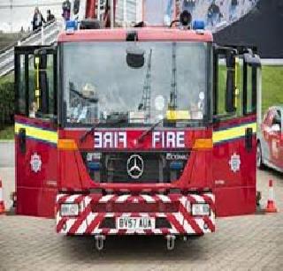 Fire vehicles available to 16 municipal councils in the state | राज्यातील १६ नगर परिषदांना अग्निशमन वाहन उपलब्ध Fire vehicles available to 16 municipal councils in the state | राज्यातील १६ नगर परिषदांना अग्निशमन वाहन उपलब्ध