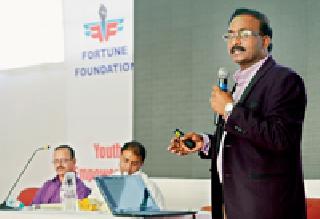 Nagpur is a medical hub | नागपूर होतेय मेडिकल हब Nagpur is a medical hub | नागपूर होतेय मेडिकल हब