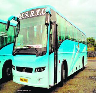 Shivneri stuck idle | शिवनेरी अडकल्या निविदेत