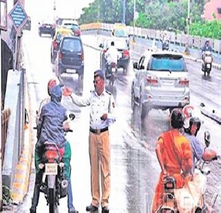 Bikers' entry in 'No Entry' | ‘नो एन्ट्री’त बाइकस्वारांची ‘एन्ट्री’
